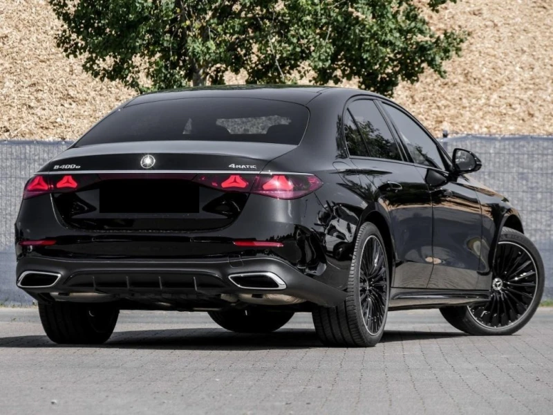 Mercedes-Benz E 400 e AMG 4-MATIC PLUG-IN HYBRID PANORAMA 360 , снимка 3 - Автомобили и джипове - 51951048