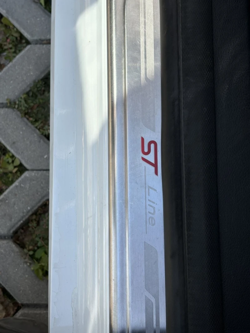 Ford Focus ST-LINE , снимка 11 - Автомобили и джипове - 52326368