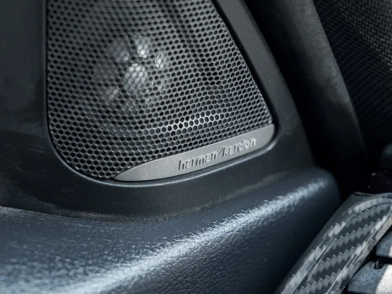 BMW 335 M-PACK* BLACK OPTIC* HARMAN* KEYLESS* M-BRAKES* SH, снимка 11 - Автомобили и джипове - 52483080