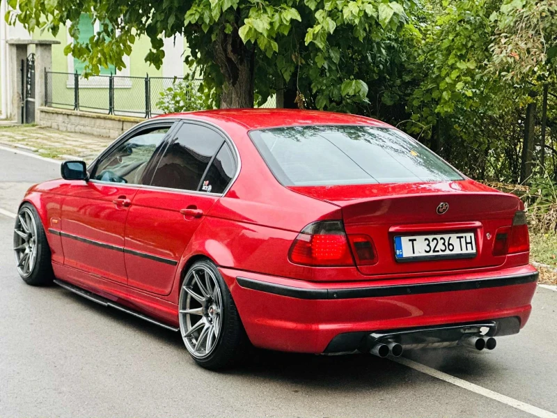 BMW 330, снимка 5 - Автомобили и джипове - 52680484