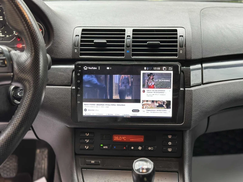 BMW 330, снимка 11 - Автомобили и джипове - 52680484