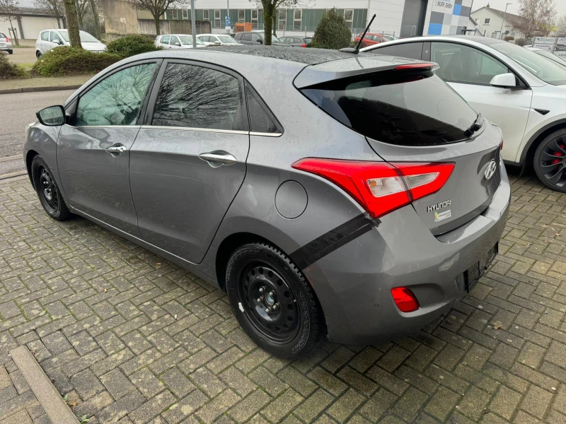 Hyundai I30 1.6i Германия , снимка 4 - Автомобили и джипове - 52847373