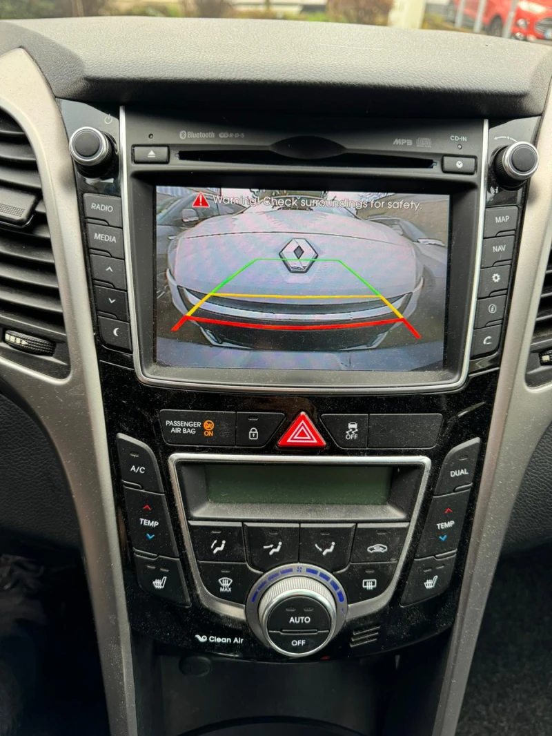 Hyundai I30 1.6i Германия , снимка 8 - Автомобили и джипове - 52847373