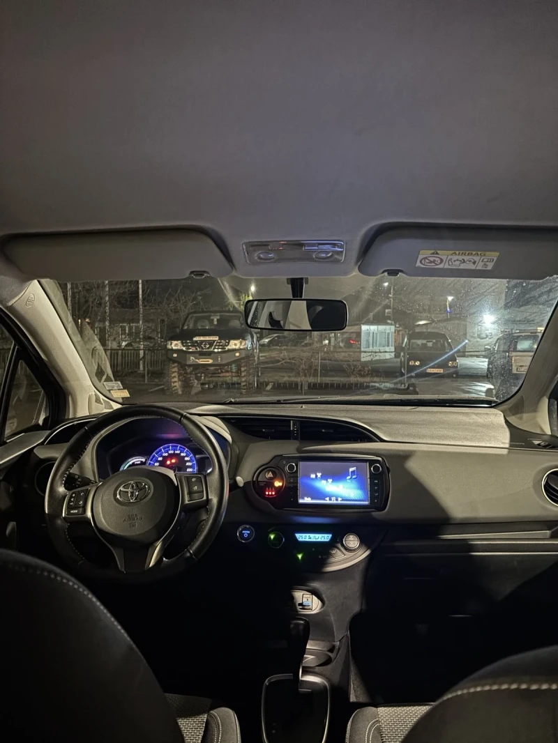Toyota Yaris, снимка 6 - Автомобили и джипове - 52851390