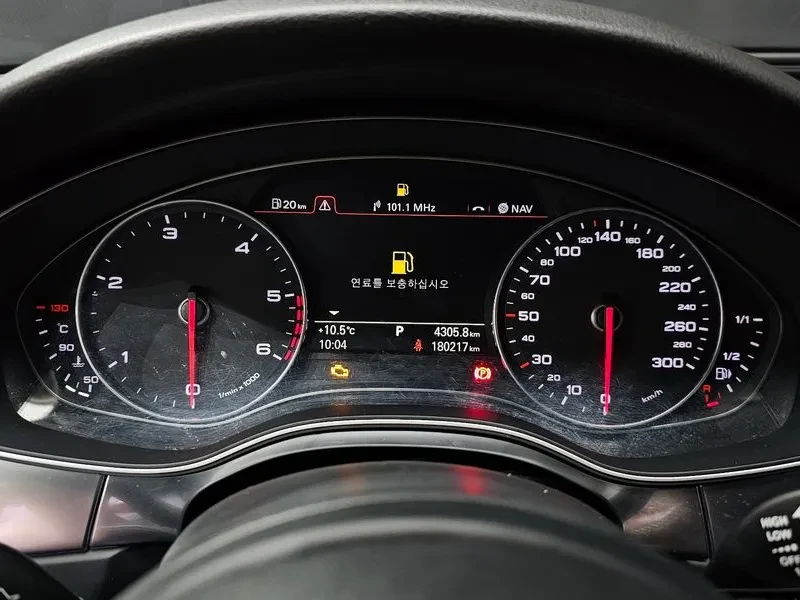 Audi A6 3.0 TDI Quattro, снимка 8 - Автомобили и джипове - 54553916