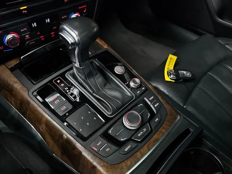 Audi A6 3.0 TDI Quattro, снимка 9 - Автомобили и джипове - 54553916