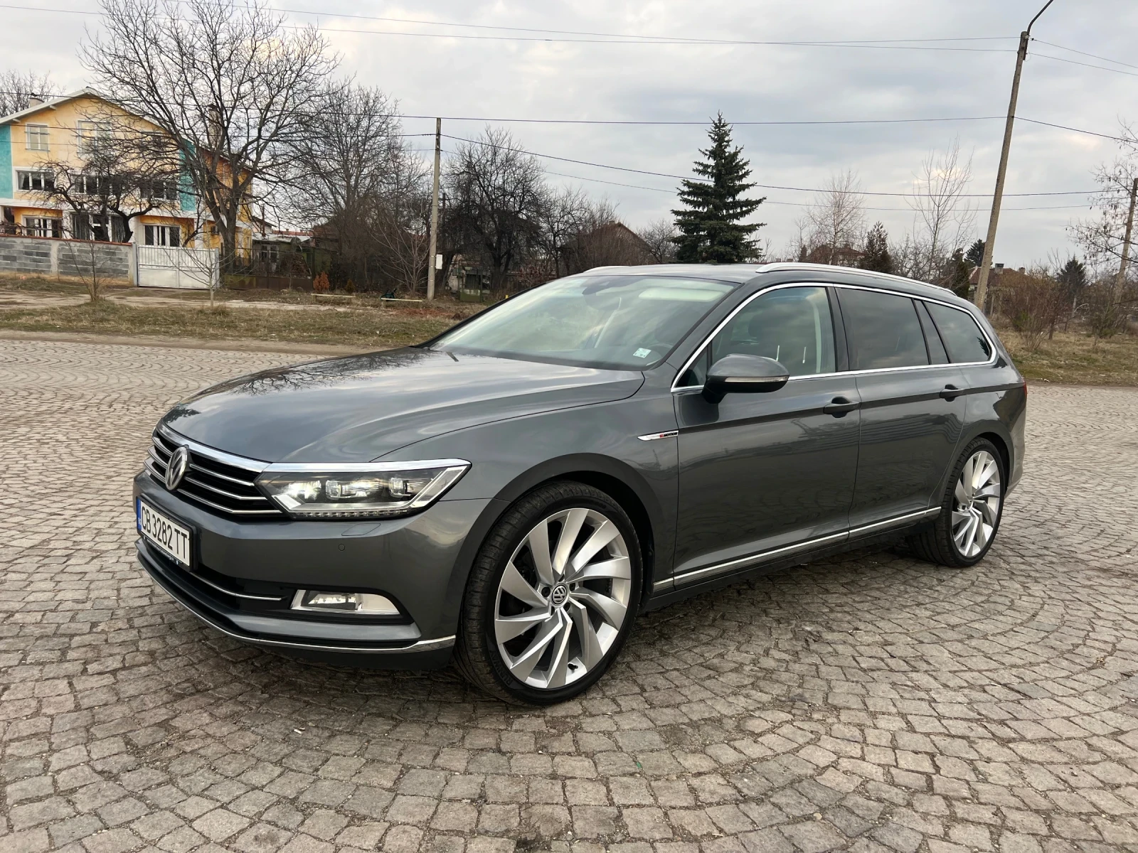 VW Passat 2.0 tdi 4motion High-Line Full Led ACC DSG Keyless - изображение 9