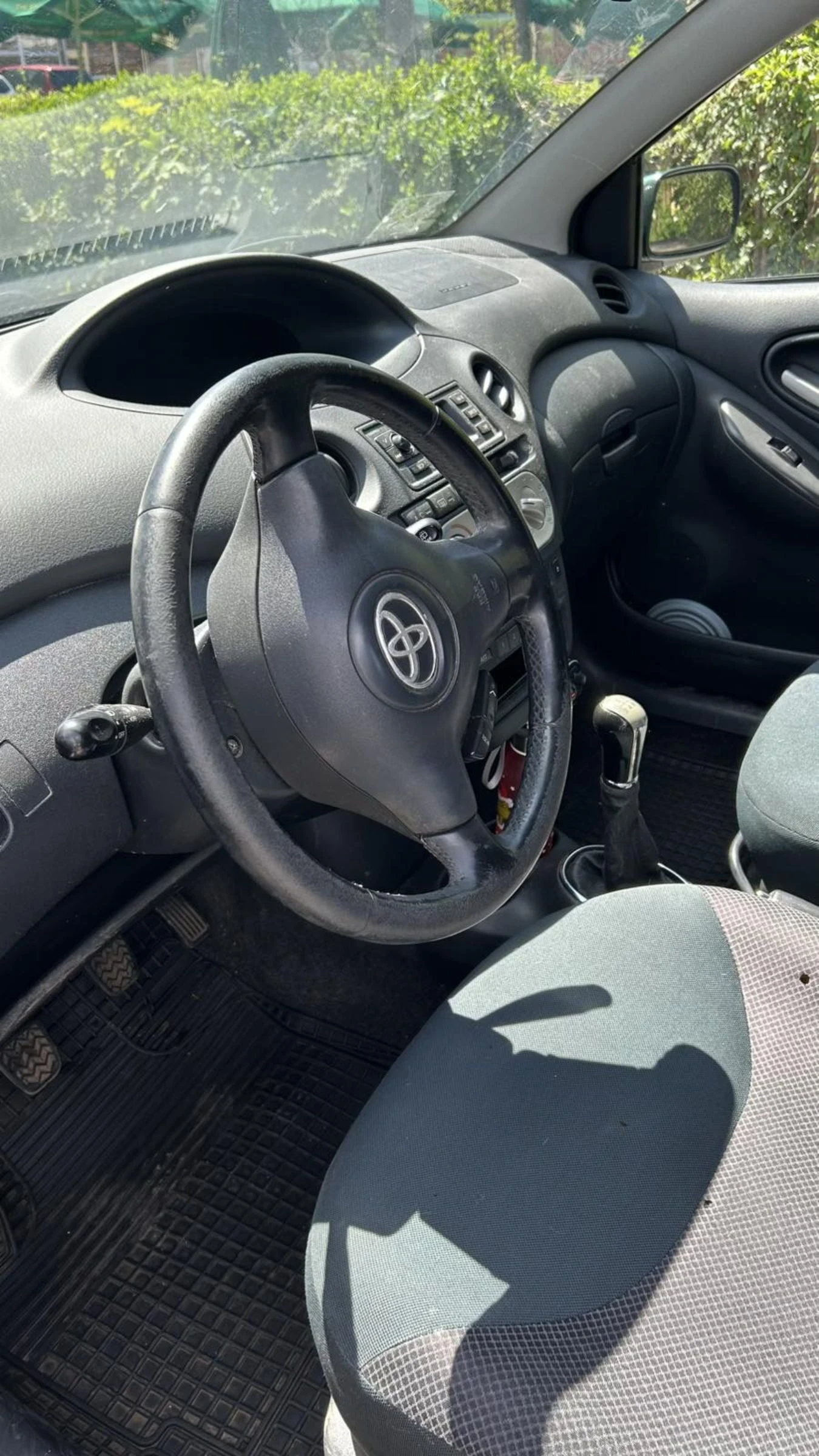 Toyota Yaris 1.4 d4d - изображение 8