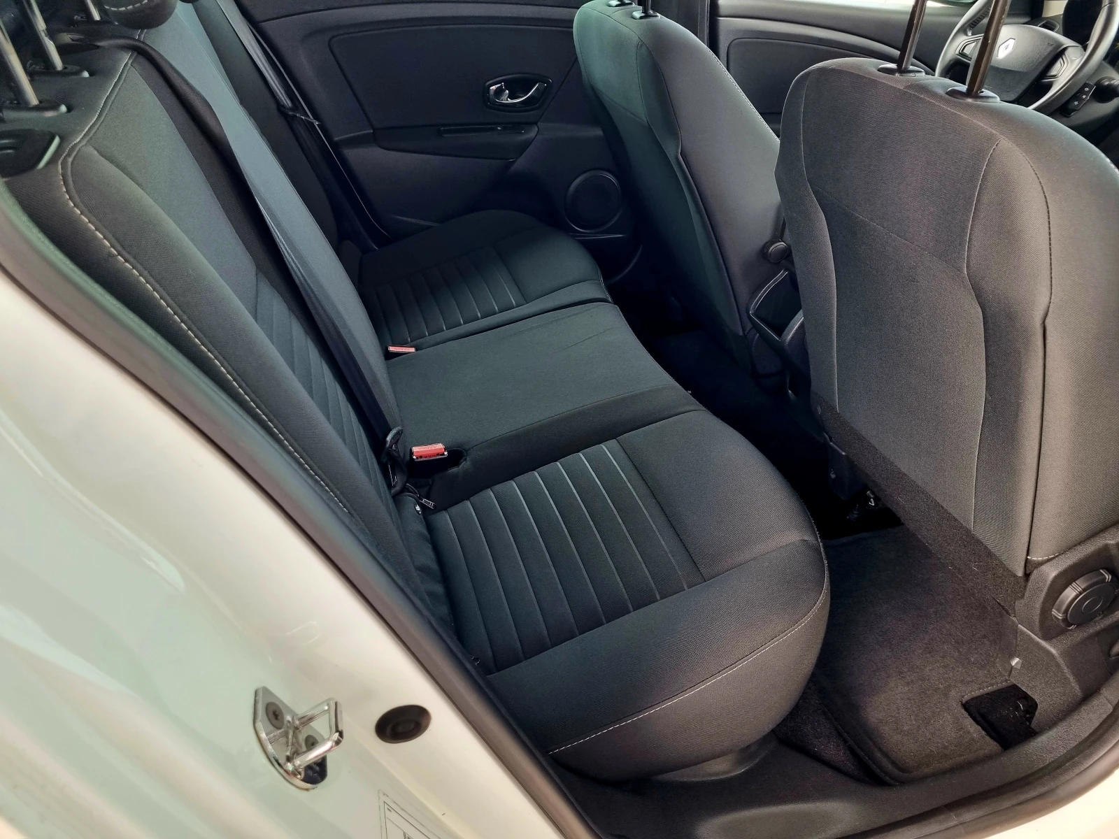 Renault Megane 1.5 DCI 110ks.Limited EVRO 5 | Mobile.bg   16