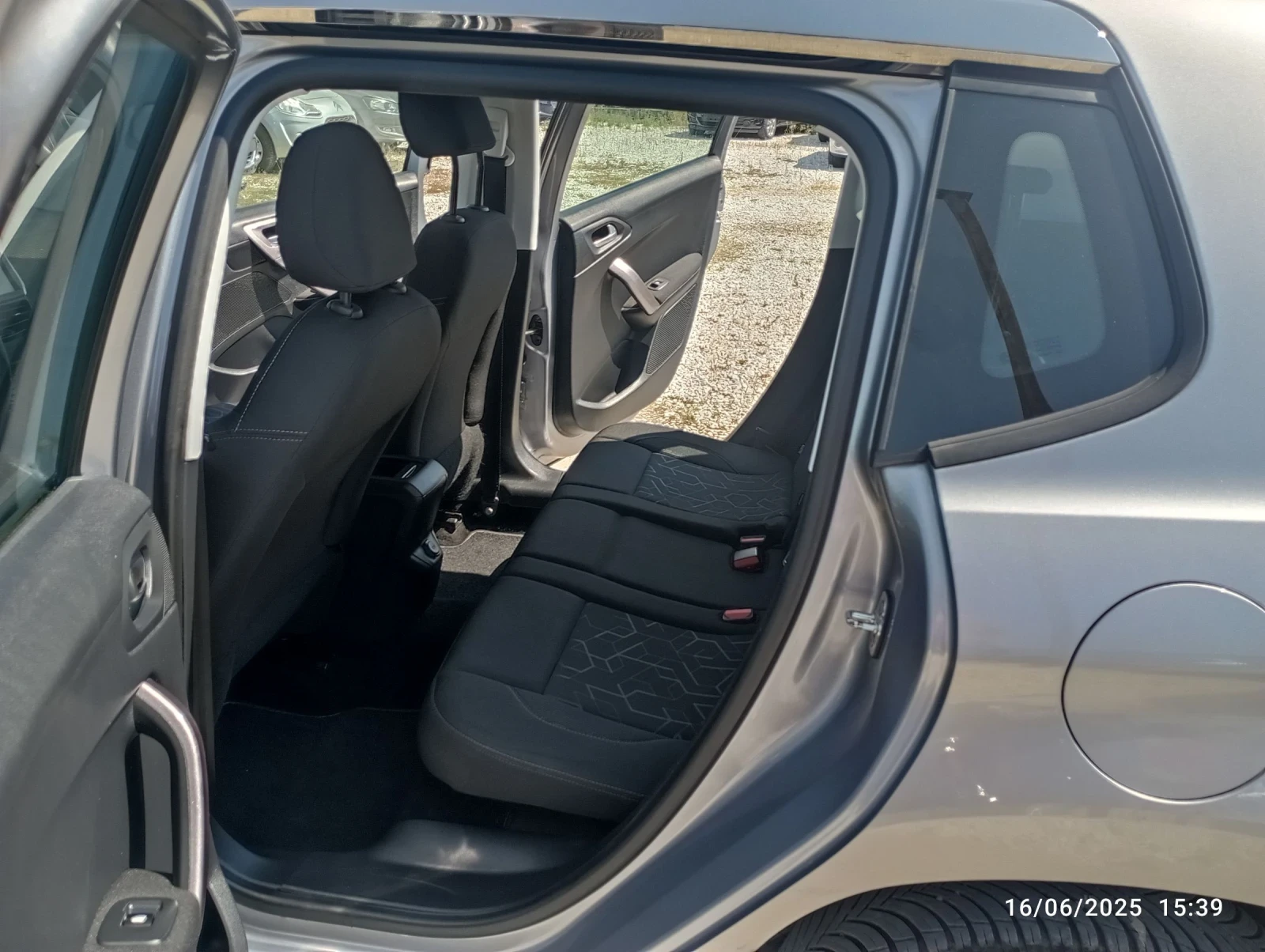 Peugeot 2008 LED, ITALIA, EURO 6B - изображение 8