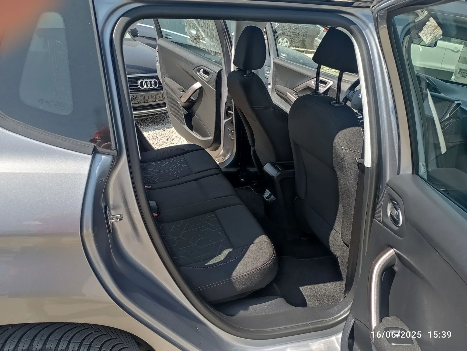 Peugeot 2008 LED, ITALIA, EURO 6B - изображение 9