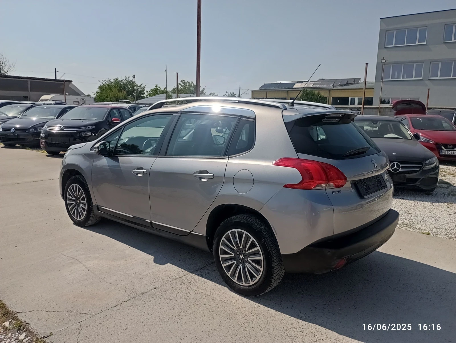 Peugeot 2008 LED, ITALIA, EURO 6B - изображение 6