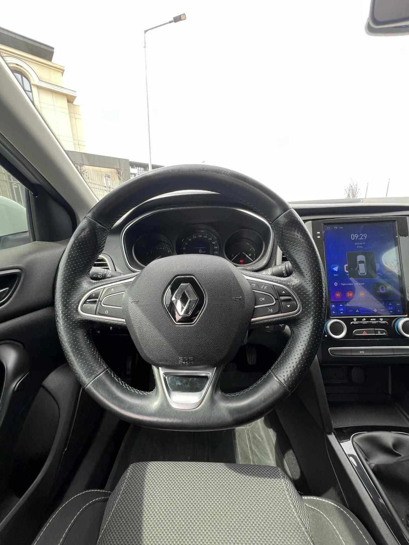 Renault Megane 1.6 Газ - изображение 5