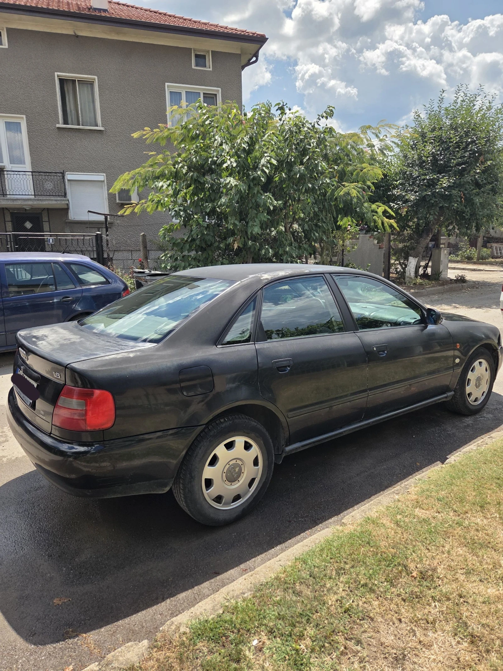 Audi A4 1.8 - изображение 4