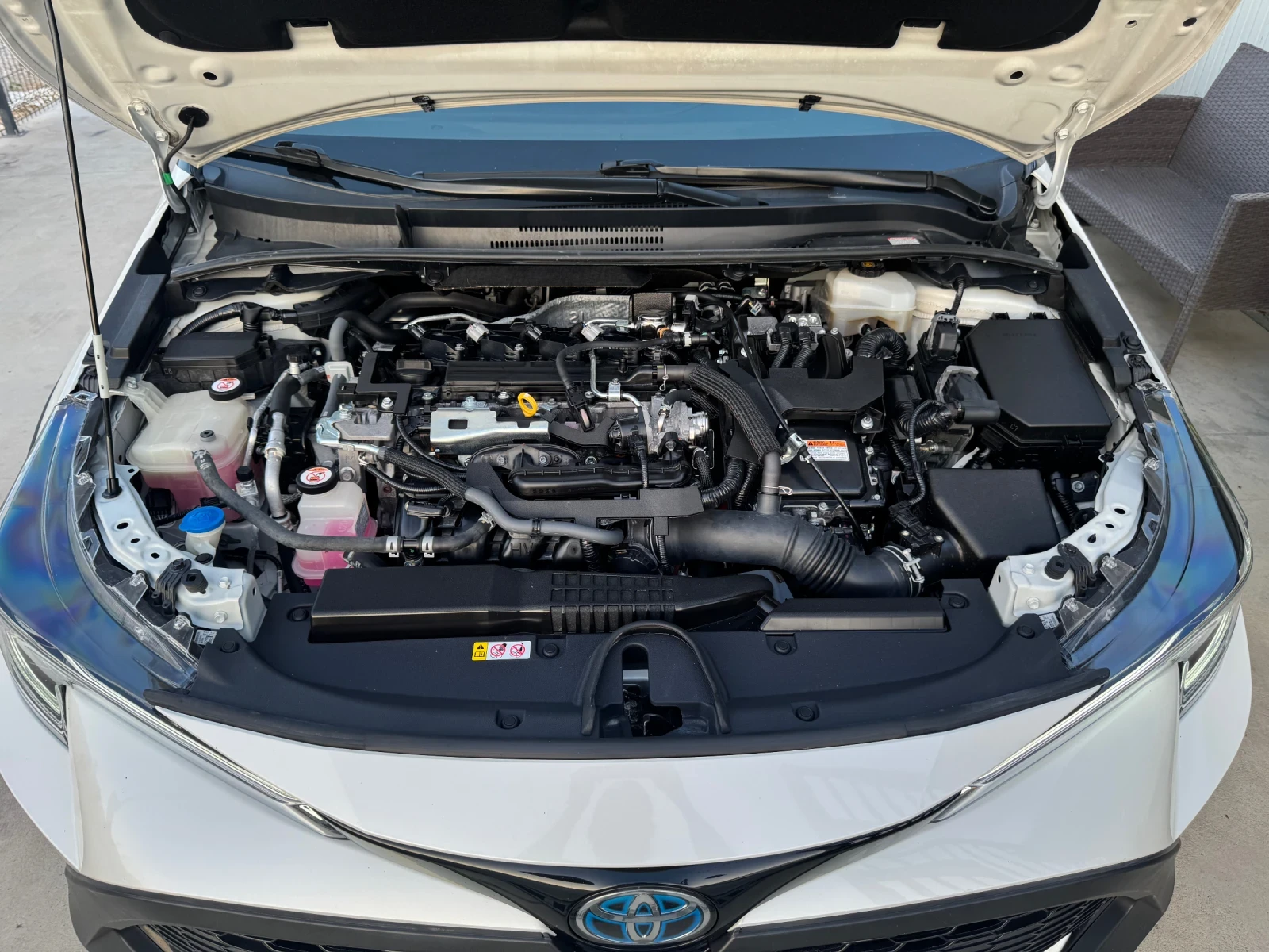 Toyota Corolla 2.0 TREK Hybrid | Mobile.bg   12