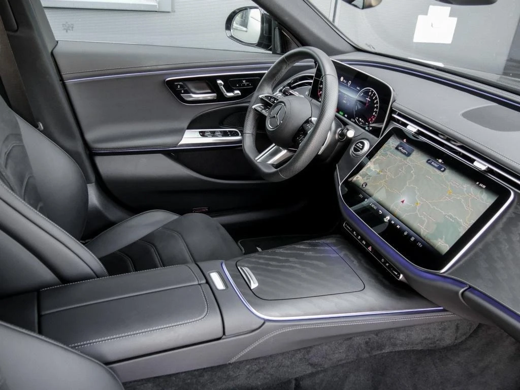 Mercedes-Benz E 400 e AMG 4-MATIC PLUG-IN HYBRID PANORAMA 360  | Mobile.bg   12