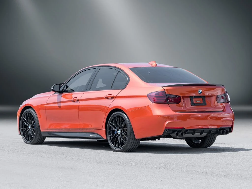 BMW 335 M-PACK* BLACK OPTIC* HARMAN* KEYLESS* M-BRAKES* SH - изображение 4