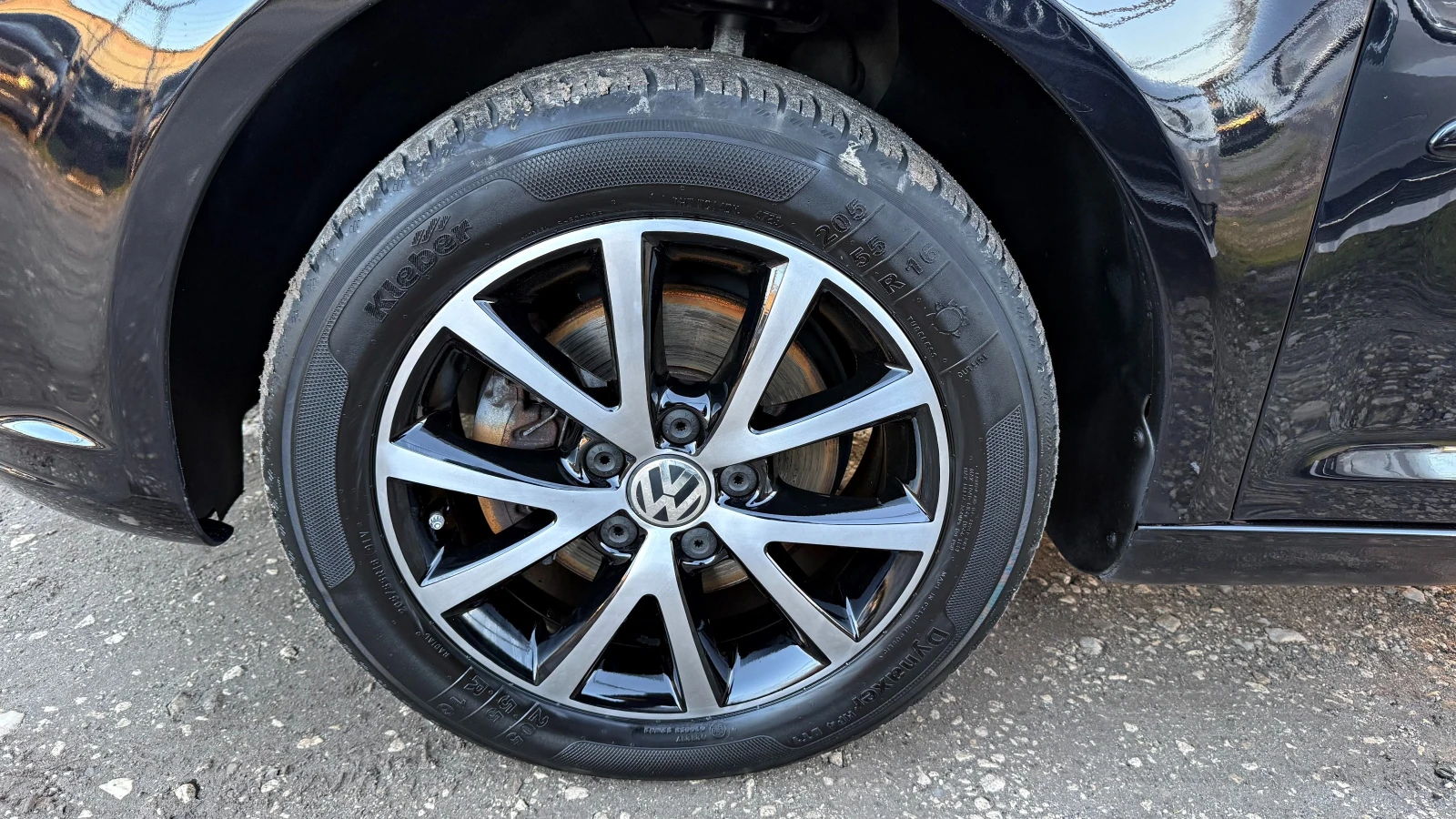 VW Touran 1.6TDI DSG ���� 6+ 1� | Mobile.bg � ����������� 17