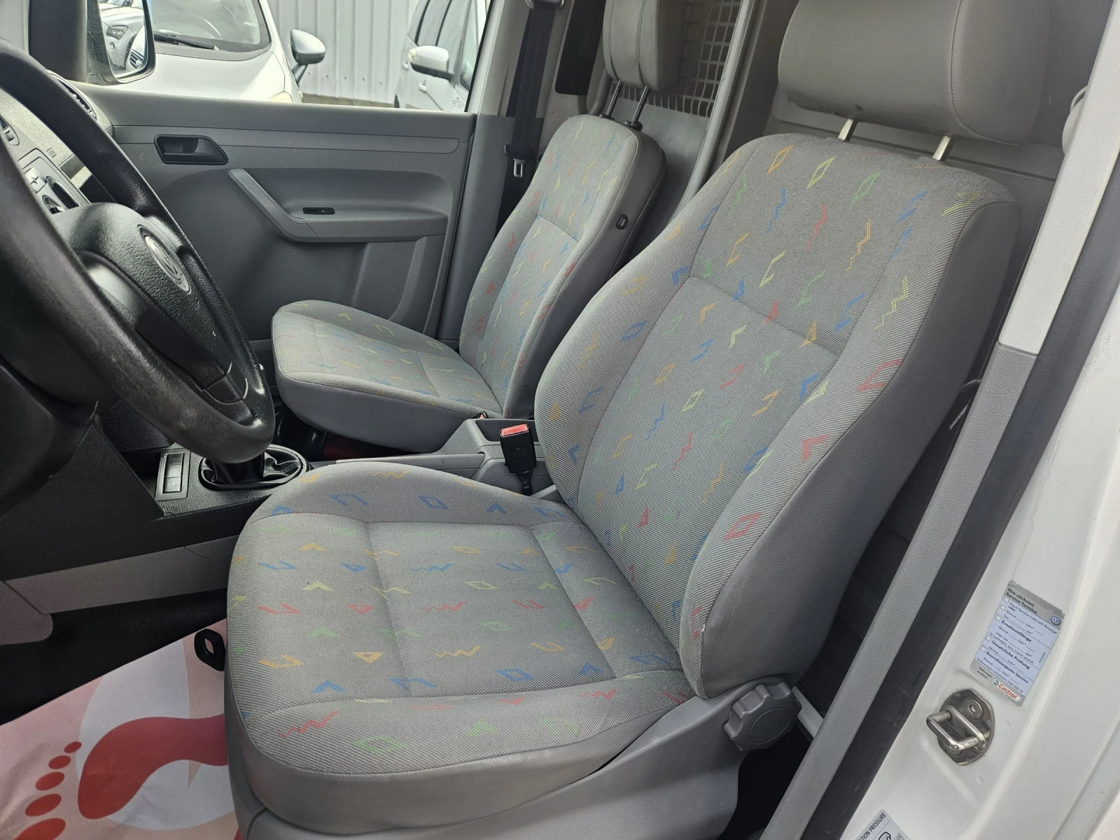 VW Caddy 1, 9TDI MAXI - изображение 7