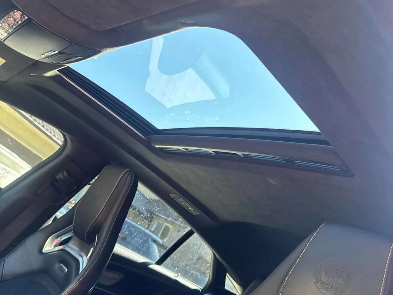 Mercedes-Benz AMG GT 63 S  CARFAX, снимка 11 - Автомобили и джипове - 54214606