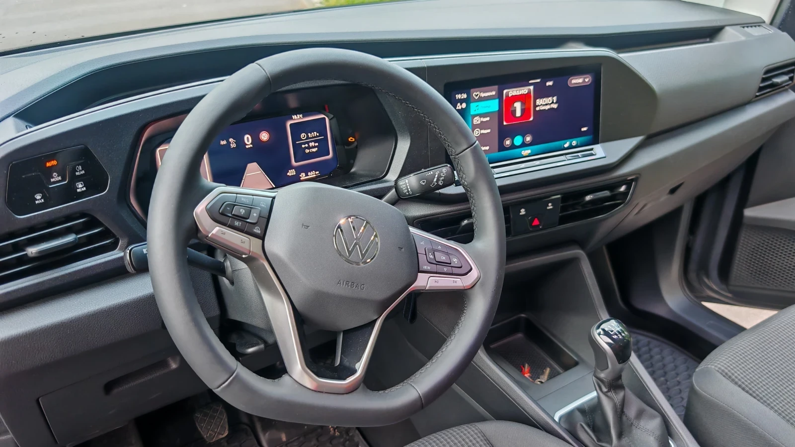 VW Caddy, снимка 7 - Автомобили и джипове - 54524763