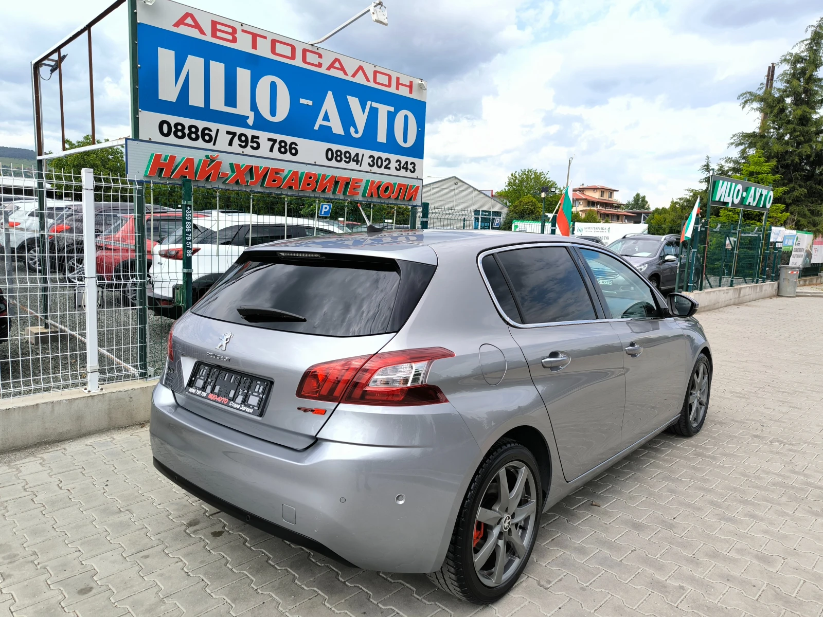 Peugeot 308 1, 6HDi-116k.c.6ckoр.КОЖА, НАВИ, ПАНОРАМ, GT-Laine, снимка 5 - Автомобили и джипове - 54632252