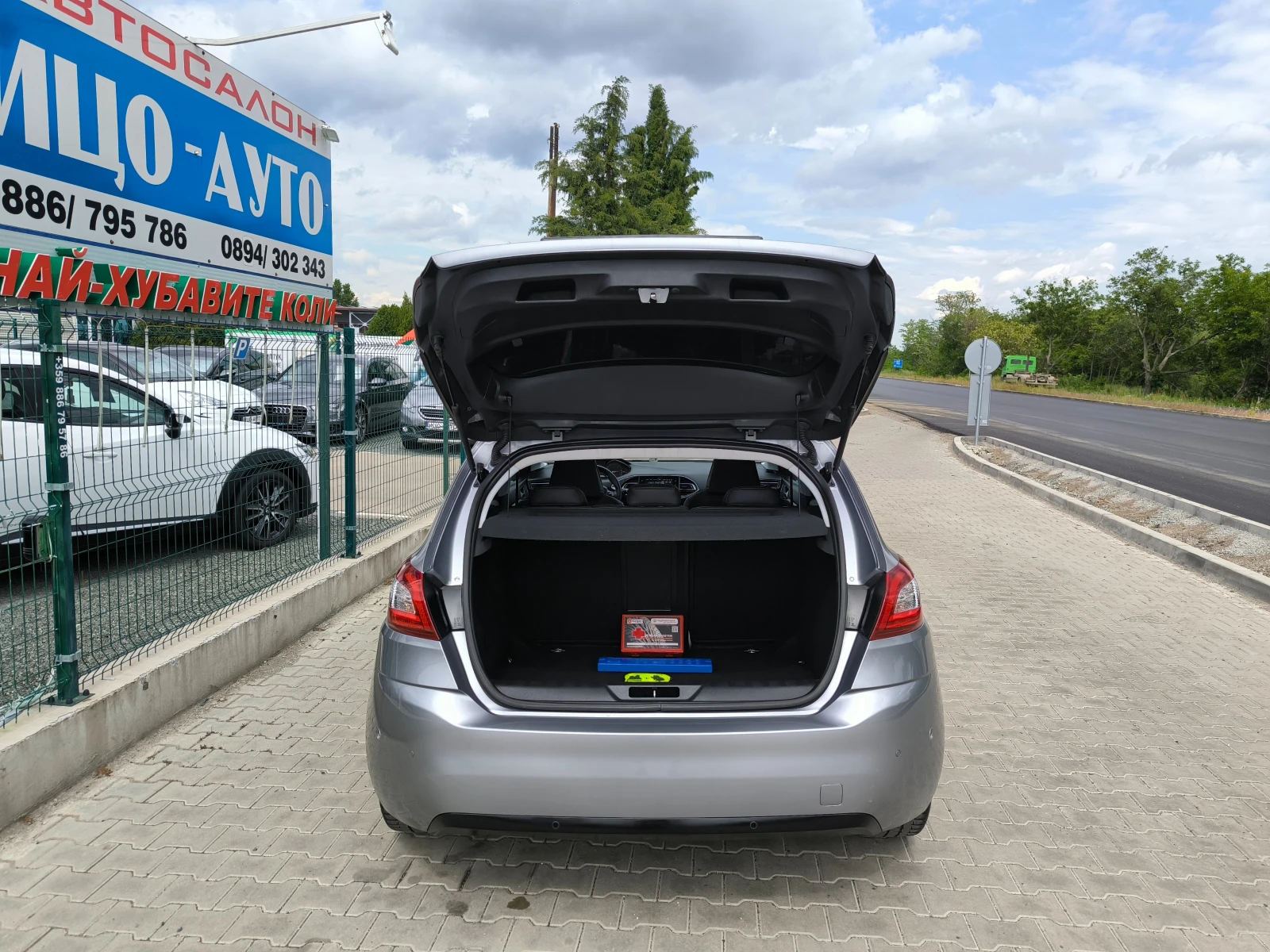 Peugeot 308 1, 6HDi-116k.c.6ckoр.КОЖА, НАВИ, ПАНОРАМ, GT-Laine, снимка 14 - Автомобили и джипове - 54632252