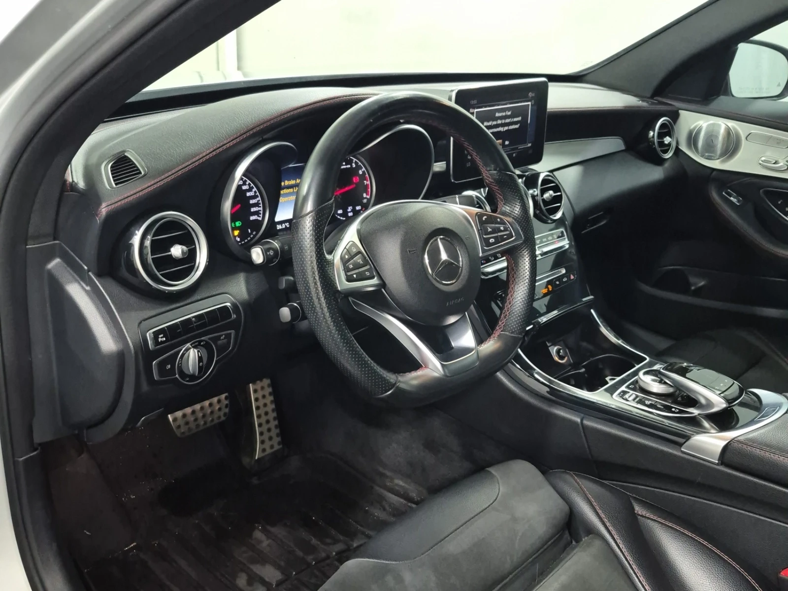 Mercedes-Benz C 43 AMG BURMESTER * ПАНОРАМА * СЕРВИЗНА ИСТОРИЯ * , снимка 6 - Автомобили и джипове - 54807527