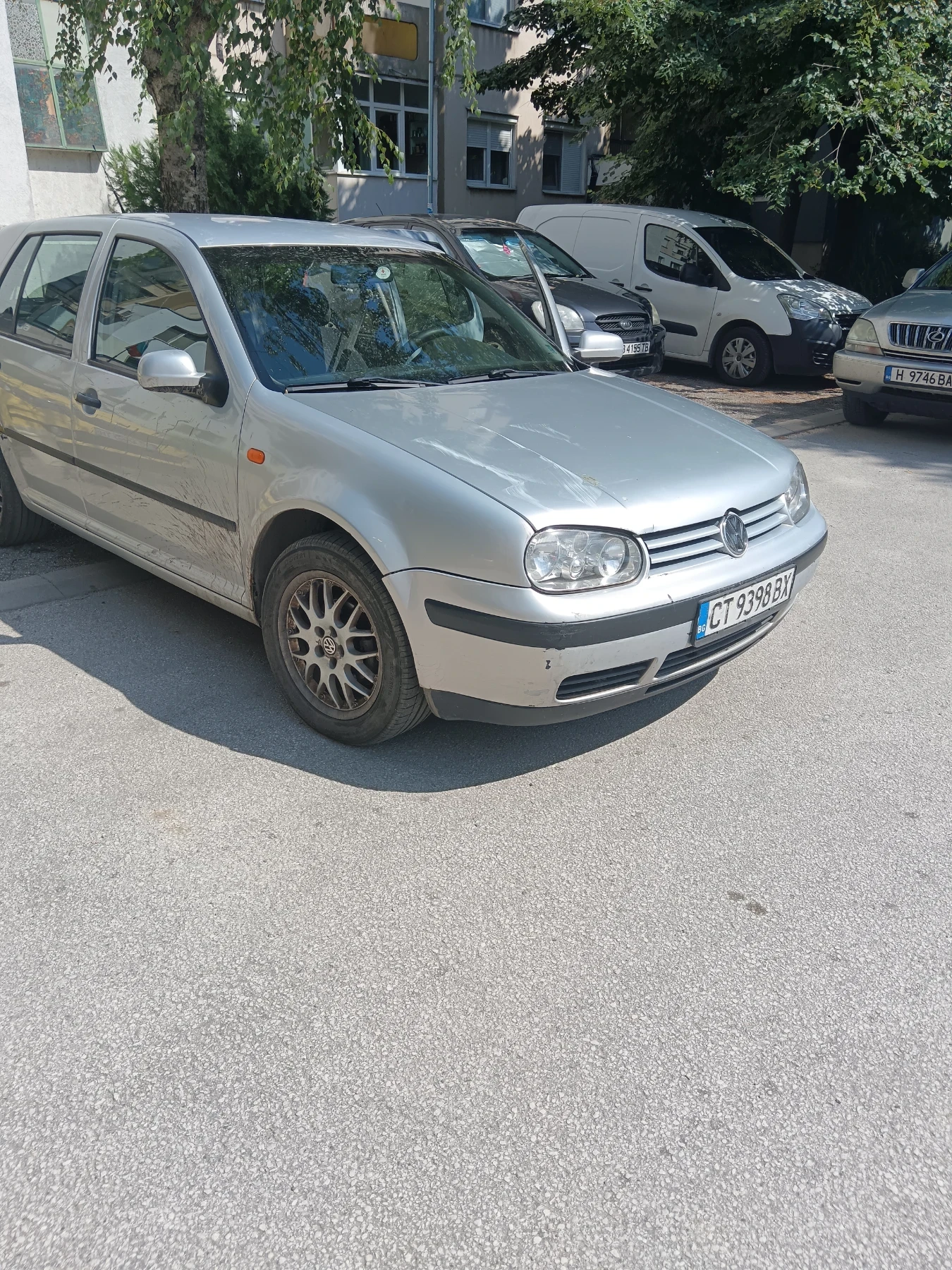VW Golf
