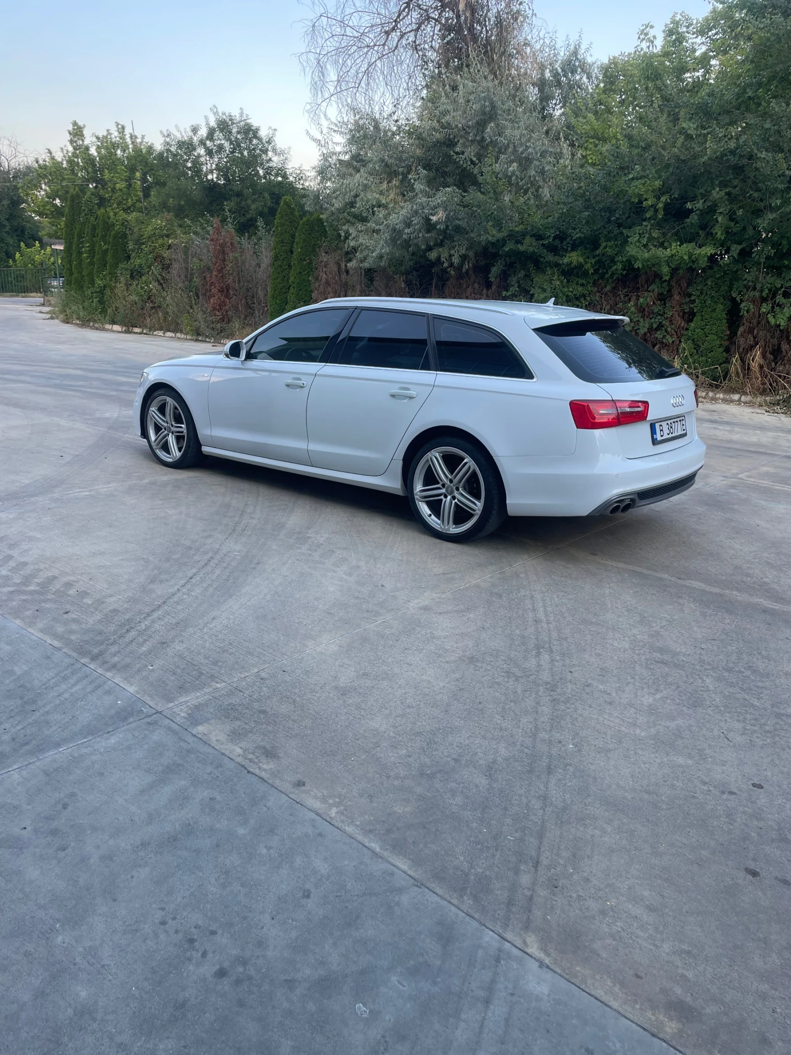 Audi A6, снимка 3 - Автомобили и джипове - 55343711