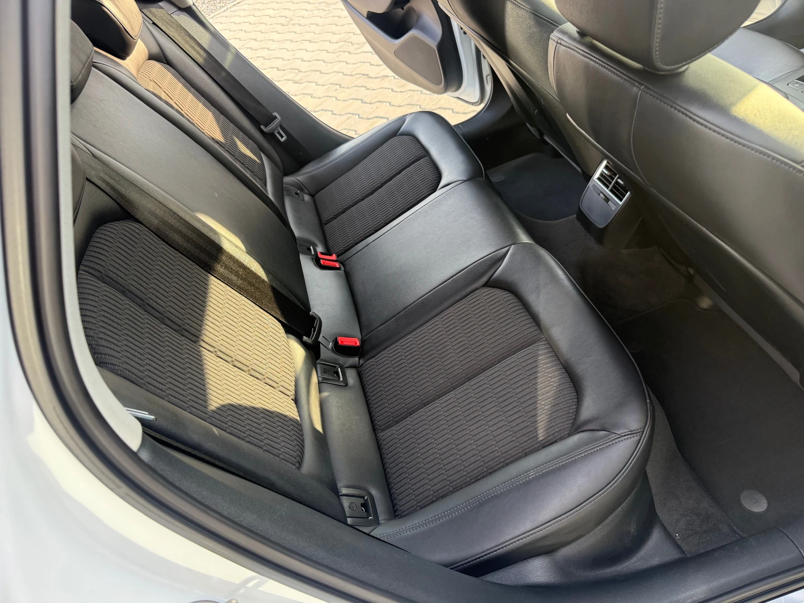 Audi A3 2.0 TDI s line 184 ks Собствен лизинг !!!, снимка 14 - Автомобили и джипове - 55464447