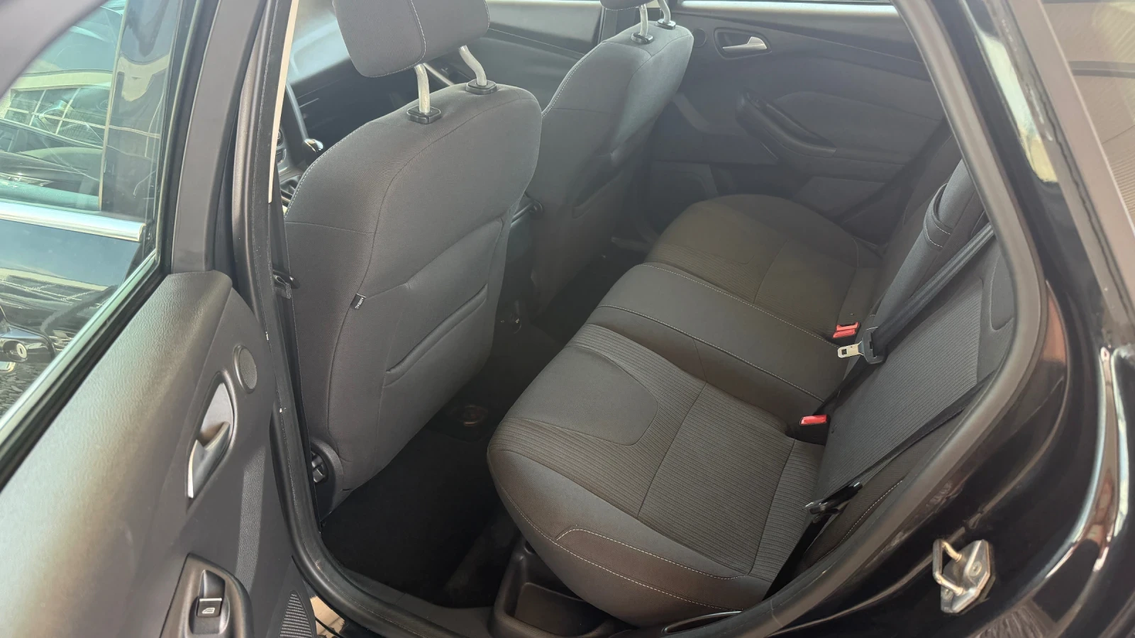 Ford Focus 1.6 D, снимка 7 - Автомобили и джипове - 55574516