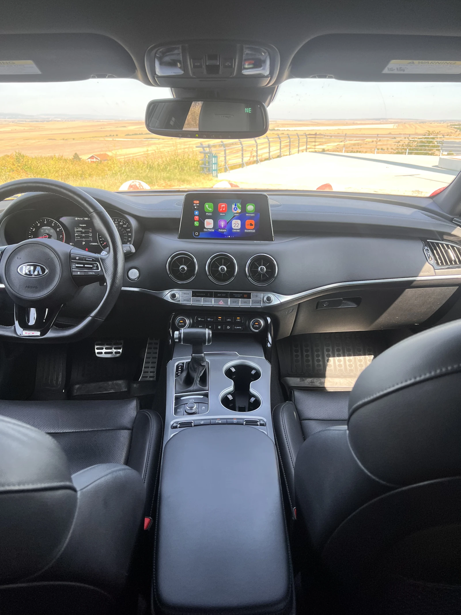 Kia Stinger GT1 Trim , снимка 12 - Автомобили и джипове - 55770431