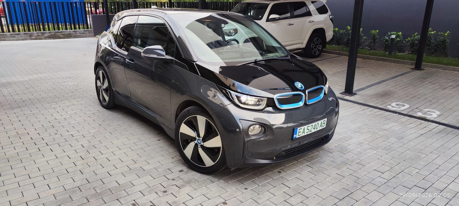 BMW i3 60Ah, Led, термопомпа, камера, подгрев
