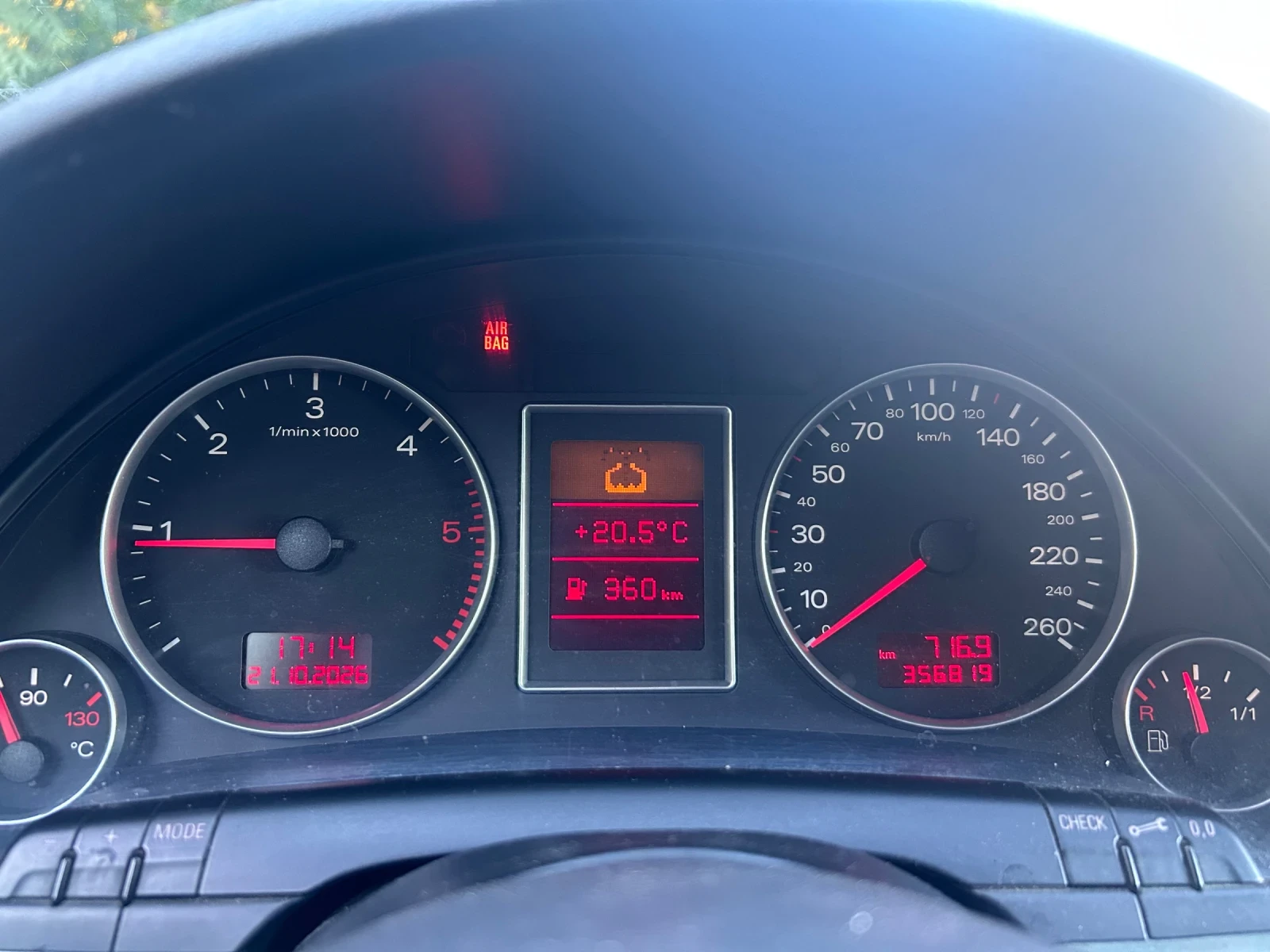 Audi A4, снимка 13 - Автомобили и джипове - 56599178