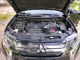 Mitsubishi Outlander 3.0 V6 LIMITED EDITION , снимка 17