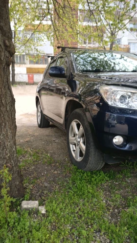 ����� �� �������� �� Toyota Rav4 4�4