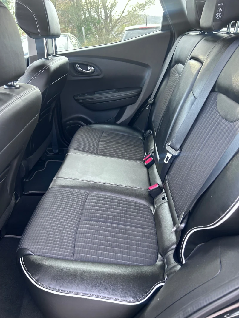 Renault Kadjar  1.6 DCI  EURO 6 BOSE  CAMERA 4x4 FULL EXTRA, снимка 11 - Автомобили и джипове - 52281990
