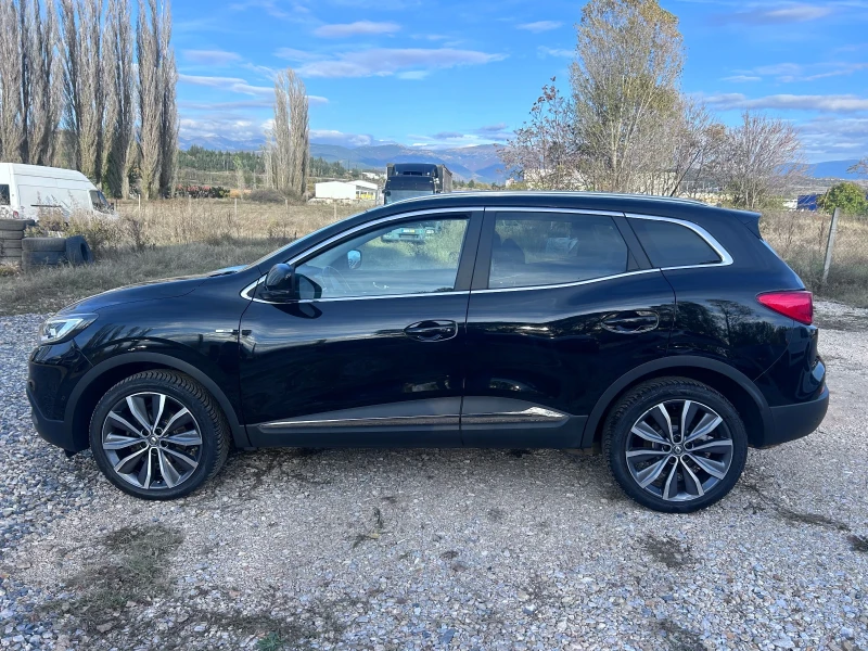 Renault Kadjar  1.6 DCI  EURO 6 BOSE  CAMERA 4x4 FULL EXTRA, снимка 2 - Автомобили и джипове - 52281990