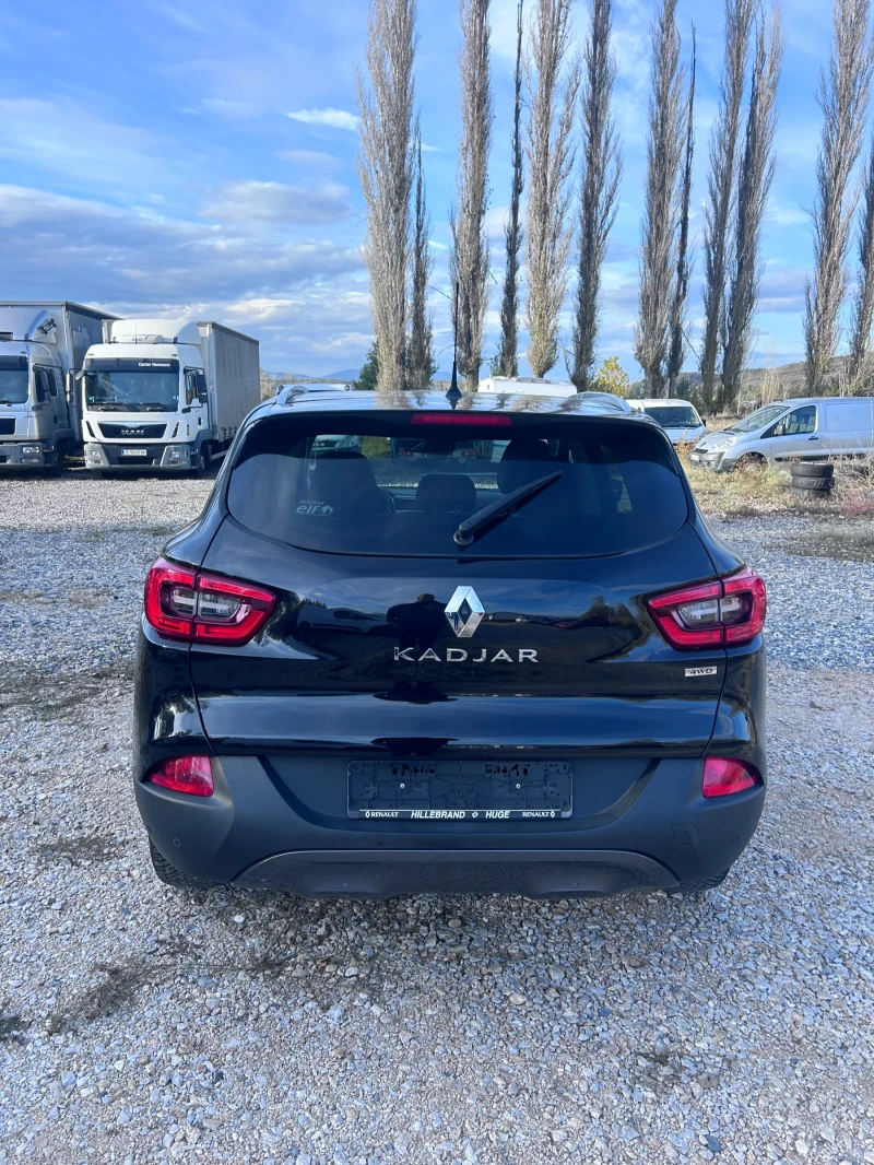 Renault Kadjar  1.6 DCI  EURO 6 BOSE  CAMERA 4x4 FULL EXTRA, снимка 4 - Автомобили и джипове - 52281990
