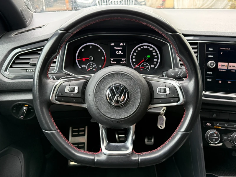 VW T-Roc 2.0TDI* 4x4* 150кс* СЕРВИЗНА К-КА* ПЪЛНА ИСТОРИЯ В, снимка 10 - Автомобили и джипове - 53286828
