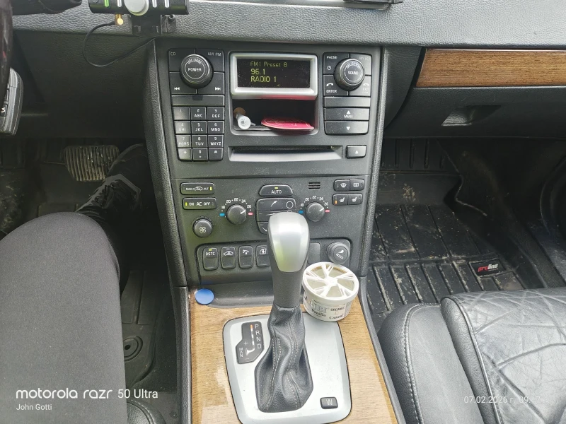 Volvo Xc90 2.4 D5 AWD 163k.c. 6+ 1, Automatic 4+ 4, снимка 11 - Автомобили и джипове - 53389909