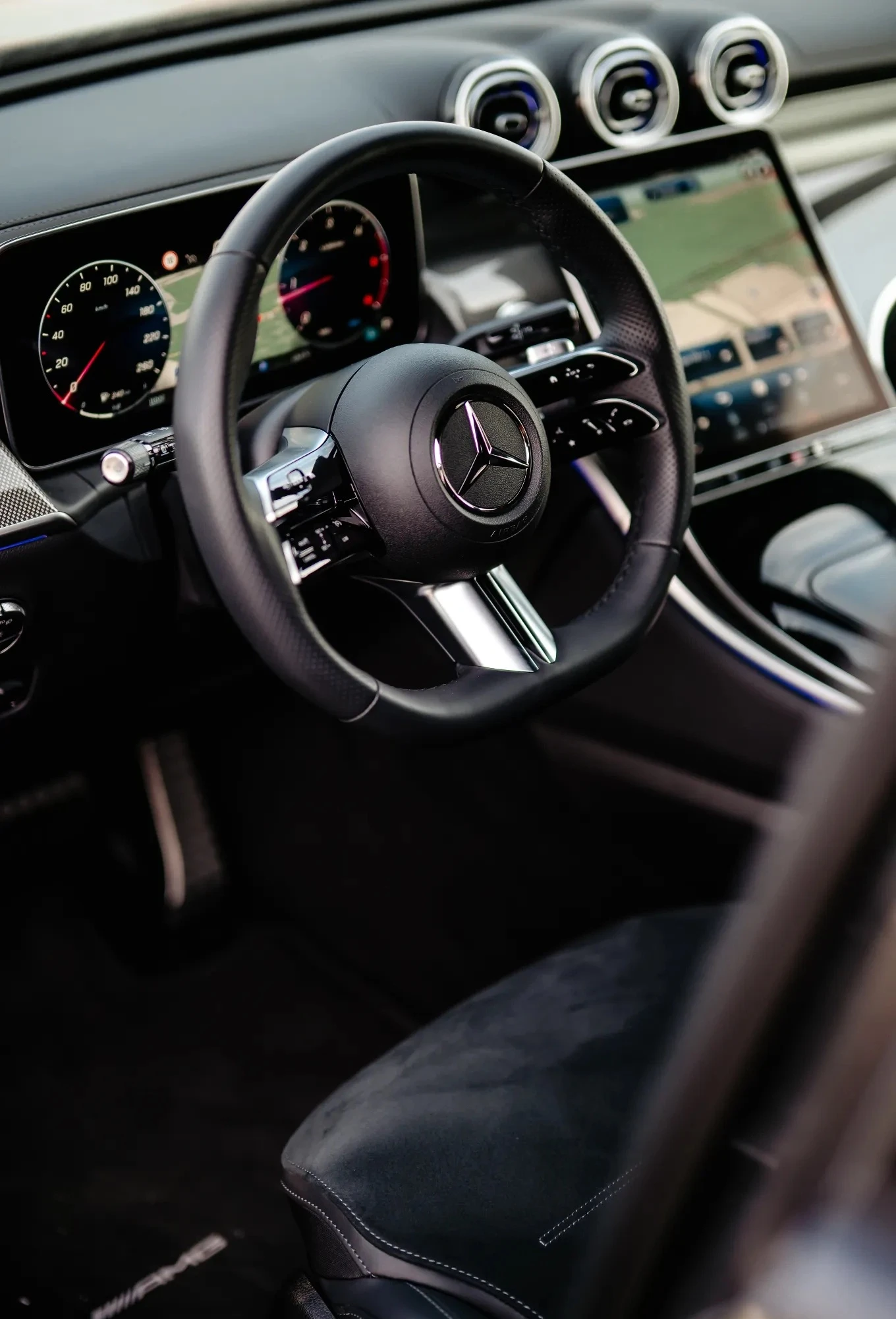 Mercedes-Benz GLC 220d 4Matic AMG Line - изображение 9