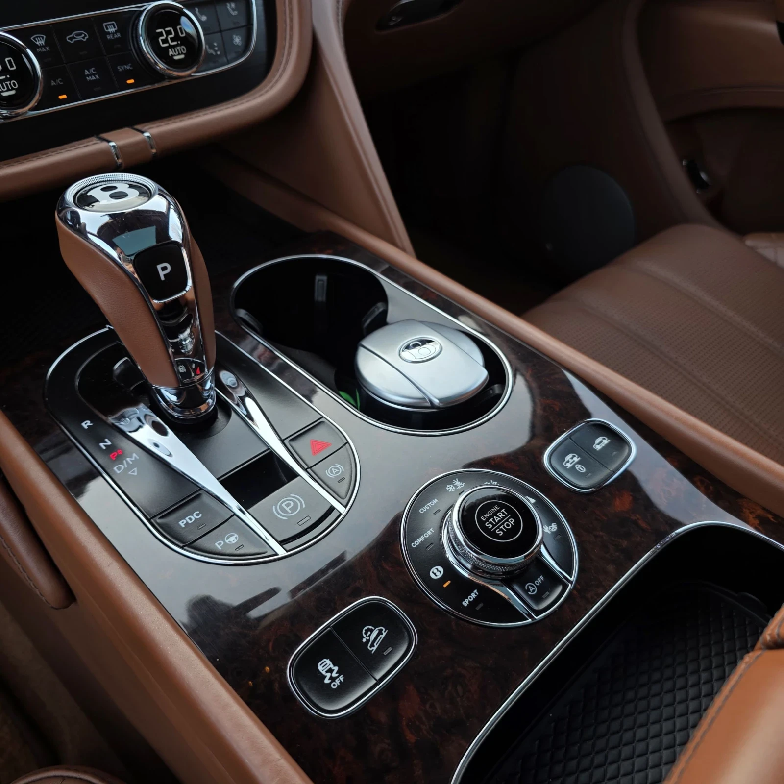 Bentley Bentayga 6.0 W12/Massage/Head-Up/Pano | Mobile.bg � ����������� 13