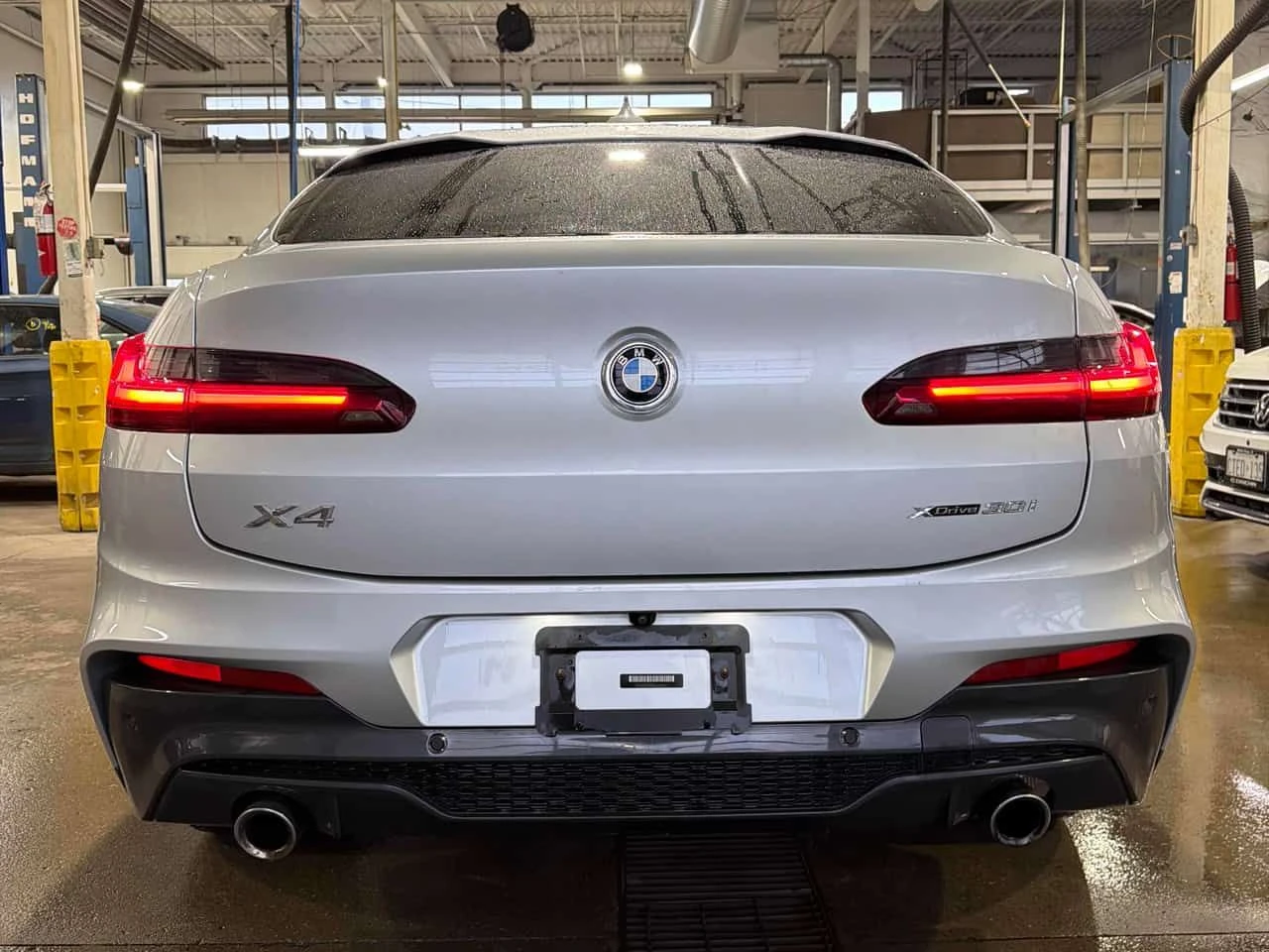 BMW X4 * xDrive30i * M-pack* ДИГИТАЛНО ТАБЛО* АМБИЕНТНО, снимка 15 - Автомобили и джипове - 53749287