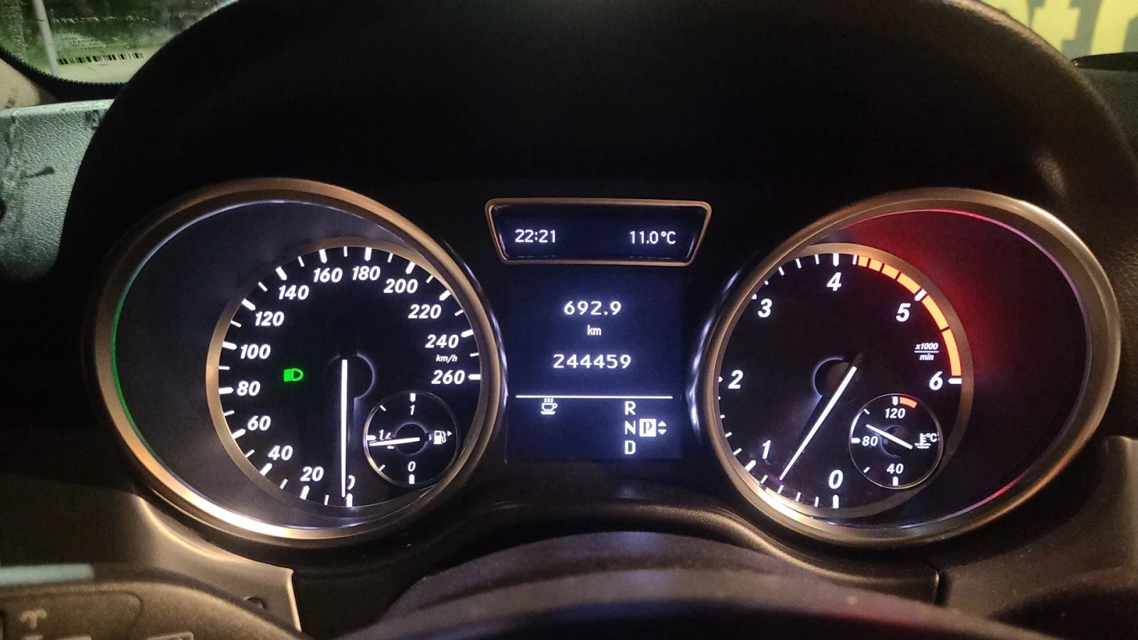 Mercedes-Benz ML 350, снимка 10 - Автомобили и джипове - 54323672