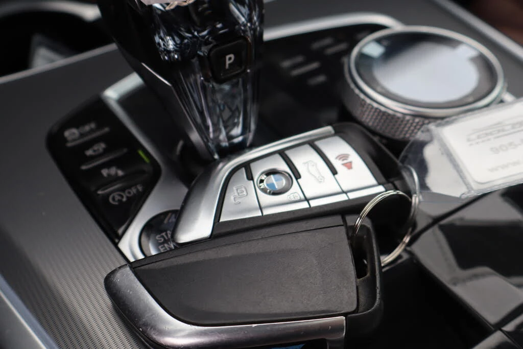 BMW X5 40i* M-SPORT* HEAD-UP* 360* ОБДУХ* ПАНО* LASER, снимка 13 - Автомобили и джипове - 54642504