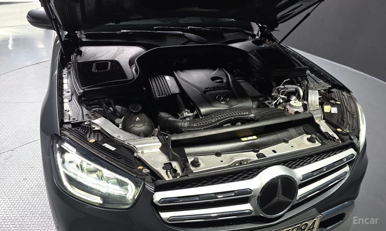 Mercedes-Benz GLC 300 HYBRID* ДИСТРОНИК* ДИГИТАЛНО* ТАБЛО* 360КАМЕРА* , снимка 17 - Автомобили и джипове - 54933819