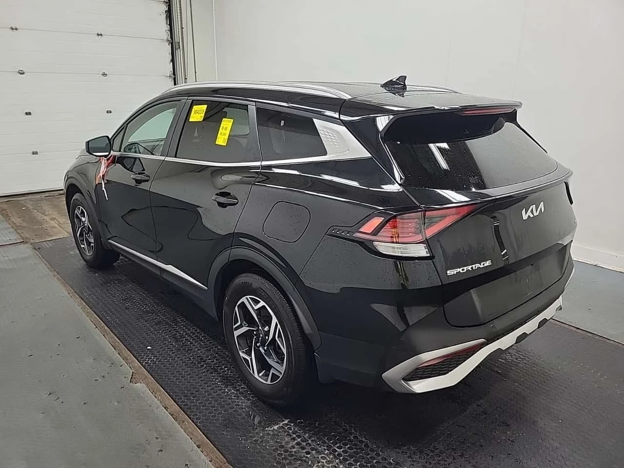 Kia Sportage * LX * АВТОКРЕДИТ БЕЗ ПЪРВОНАЧАЛНА ВНОСКА* , снимка 4 - Автомобили и джипове - 55605815