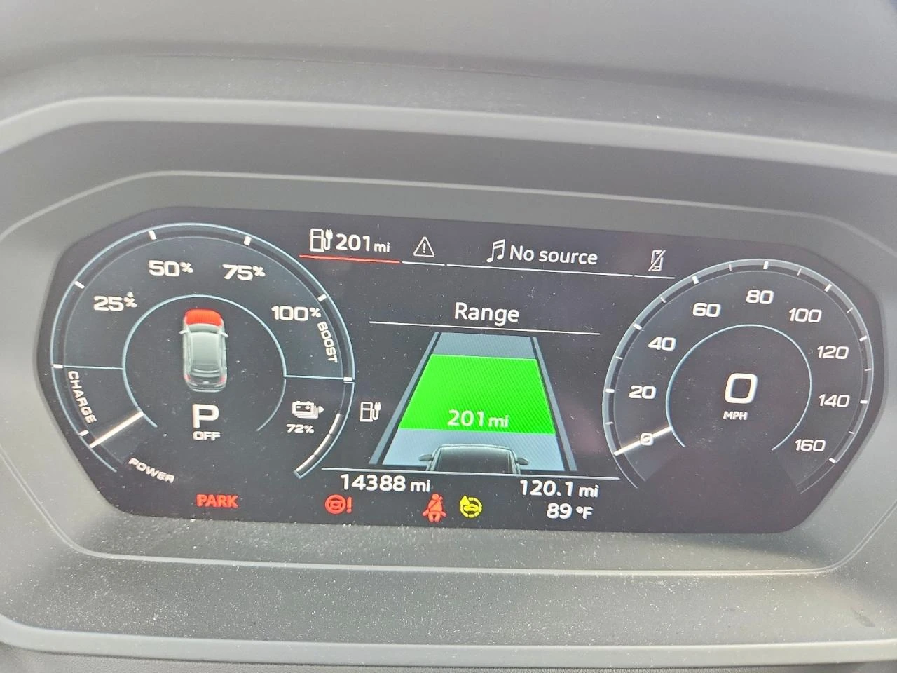Audi Q4 E-TRON PREMIUM PLUS, снимка 9 - Автомобили и джипове - 56070387